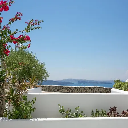 Sensia Luxury Studio With Hot Tub Oia  Exterior photo